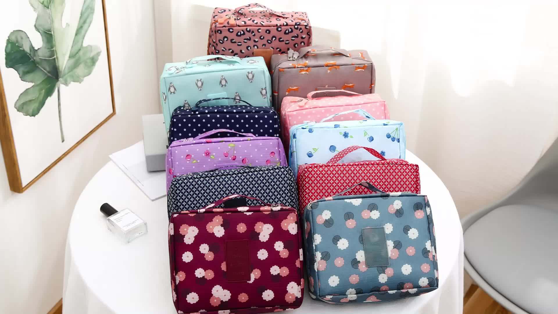Customized Travel Cosmetic Bag Organizer Wholesale Polyester Travel