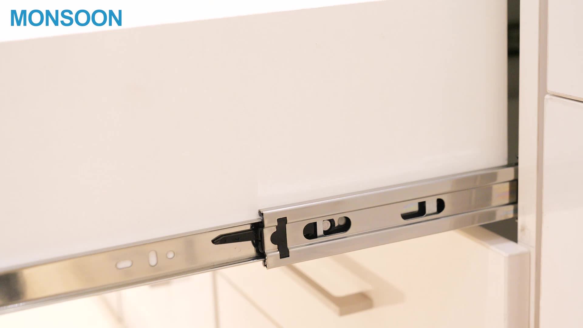 Furniture Kitchen 45mm Full Extension Soft Closing Ball Bearing