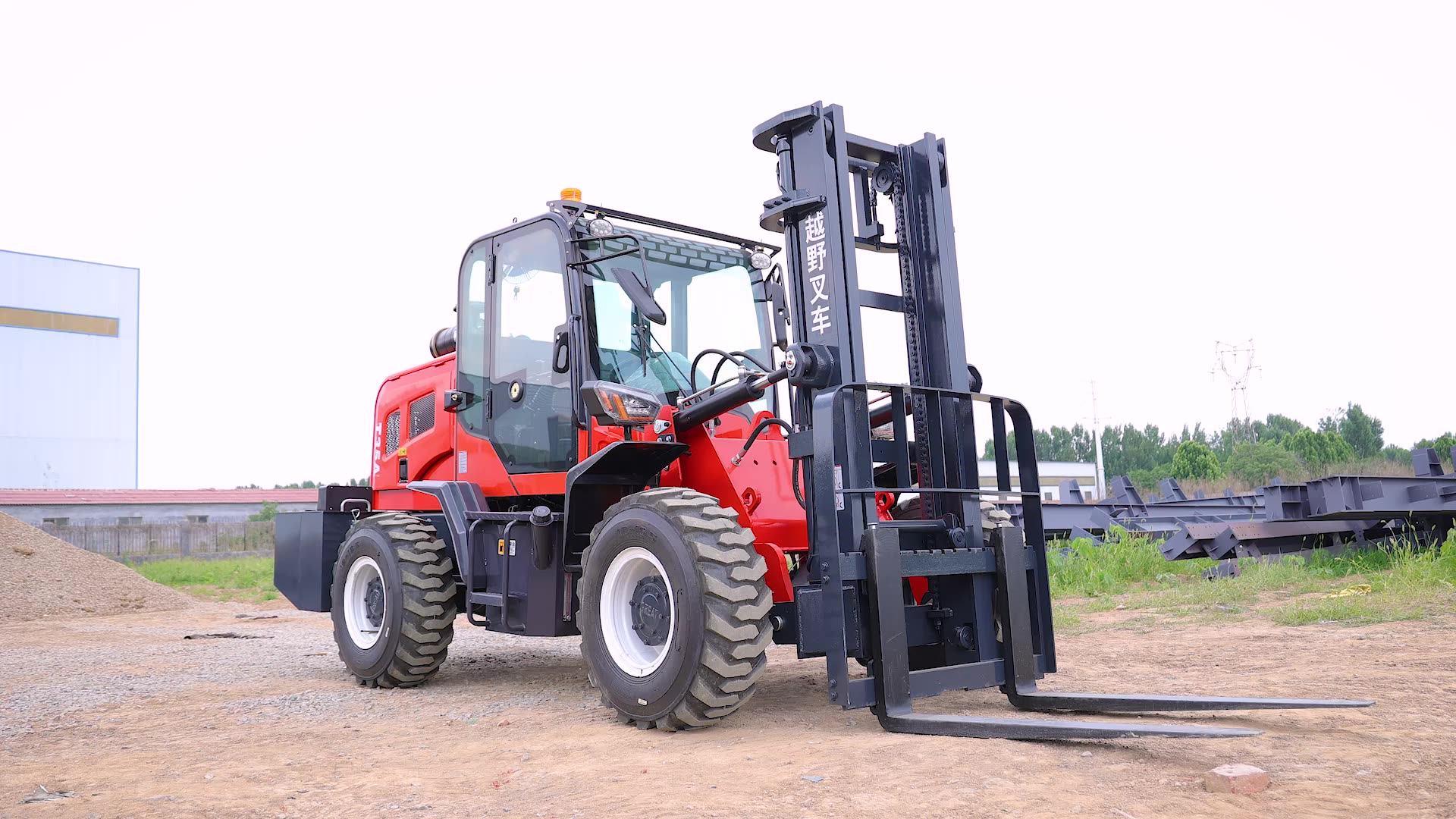 Forklift Off Road All Terrain Forklift 6m Strong Handling Equipment