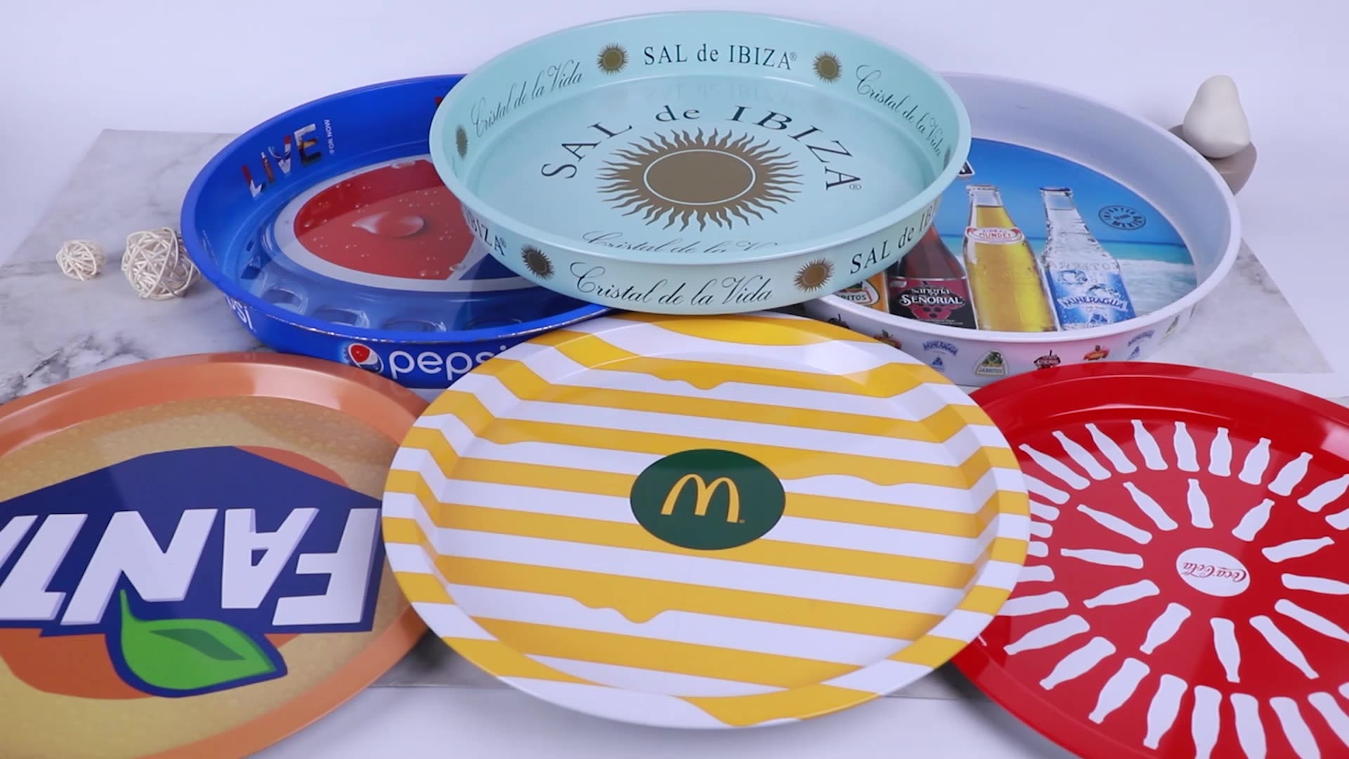 Custom Metal Plate Tin Serving Bar Tray Round Antislip Bar Beer