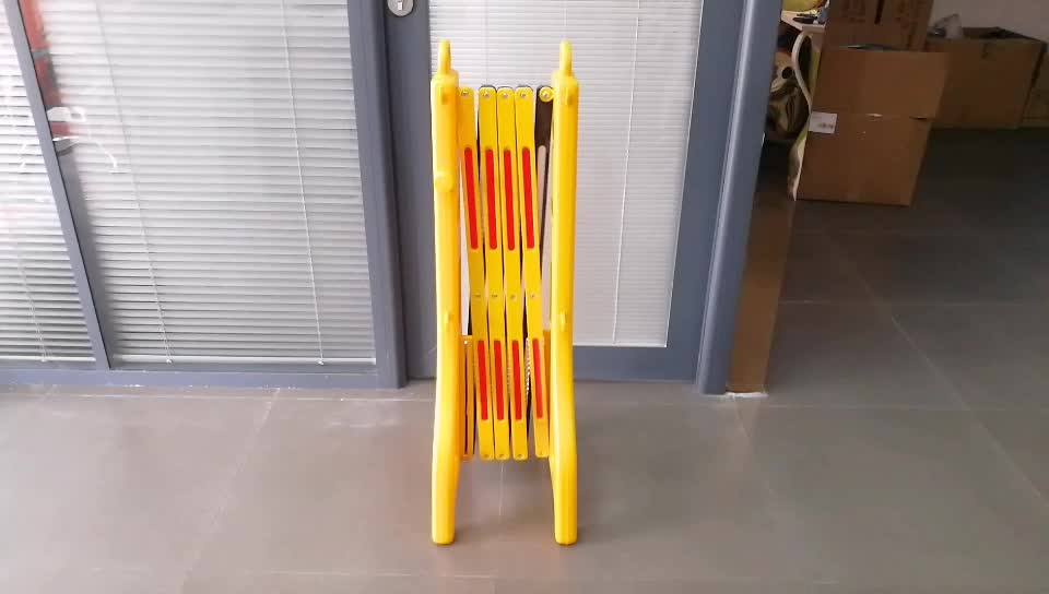 2.5m Portable Retractable Fence Expandable Plastic Barrier Buy