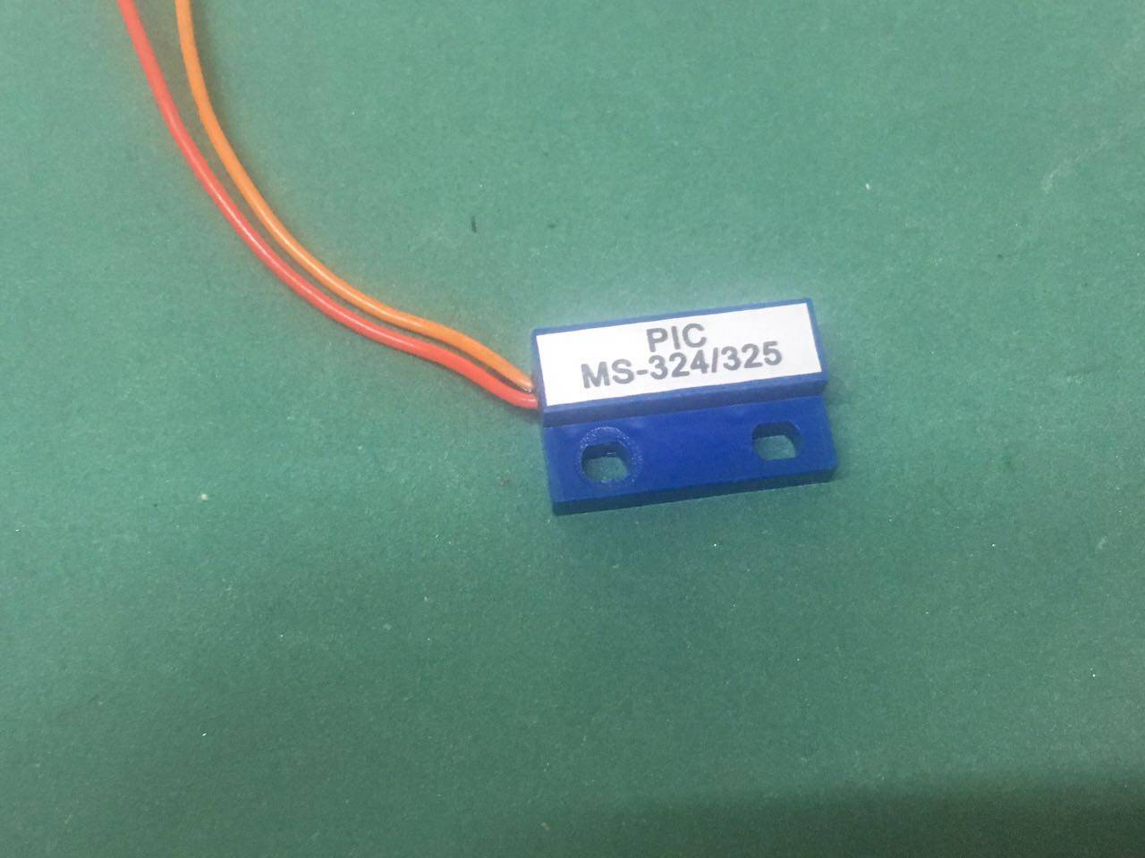 Magnetic switch Germany imported PIC ms-324 325 normally open the door magnetic switch Blue limited time special stock