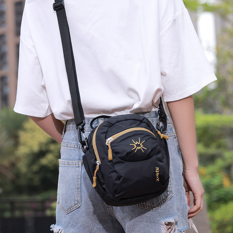 Outdoor small bag messenger women's light travel small bag multi-compartment ultra-light small shoulder bag sports cross-body bag single shoulder bag