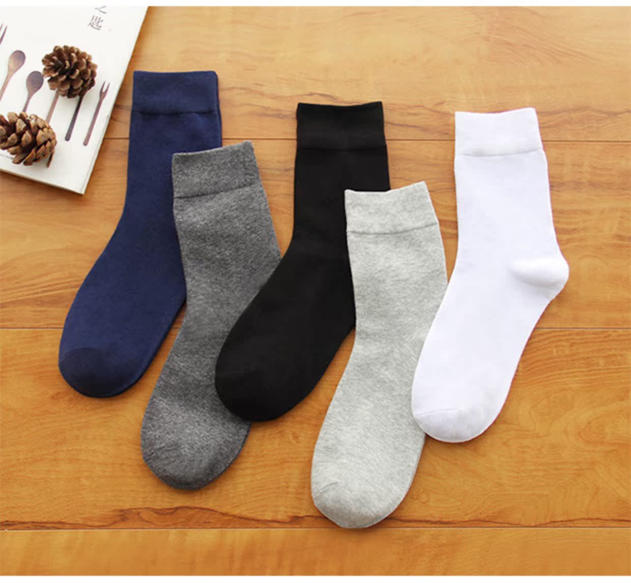 Vớ nam vớ cotton ống mùa thu và mùa đông màu trắng đen xám kinh doanh vớ nam bốn mùa vớ cotton thể thao khử mùi tất nike cao cổ