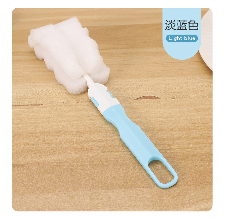 Special cleaning brush for tea strainer