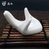 6 отверстий 12 отверстий Овальный Будда Рука держит белый керамический гуньян белый фарфоровый фарфор