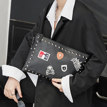 Trendy cool rivets clutch bag clutch bag Korean mens bag casual fashion envelope bag IPAD bag shoulder Messenger bag
