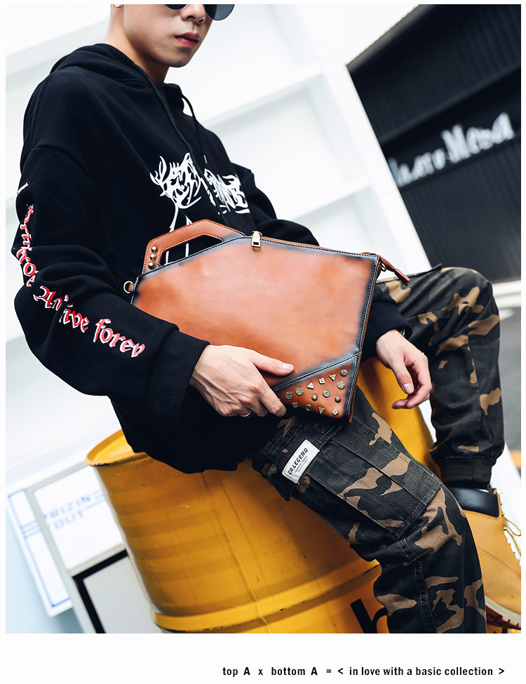 Thiết kế nguyên bản Vintage Crazy Horse PU Leather Clutch phiên bản Hàn Quốc của túi xách nam triều đinh tán đinh tán túi đeo vai - Túi của con người balo du lịch