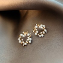 Hong Kong (designer) RVY 2021 New Tide light luxury pearl earrings female fashion niche simple earrings
