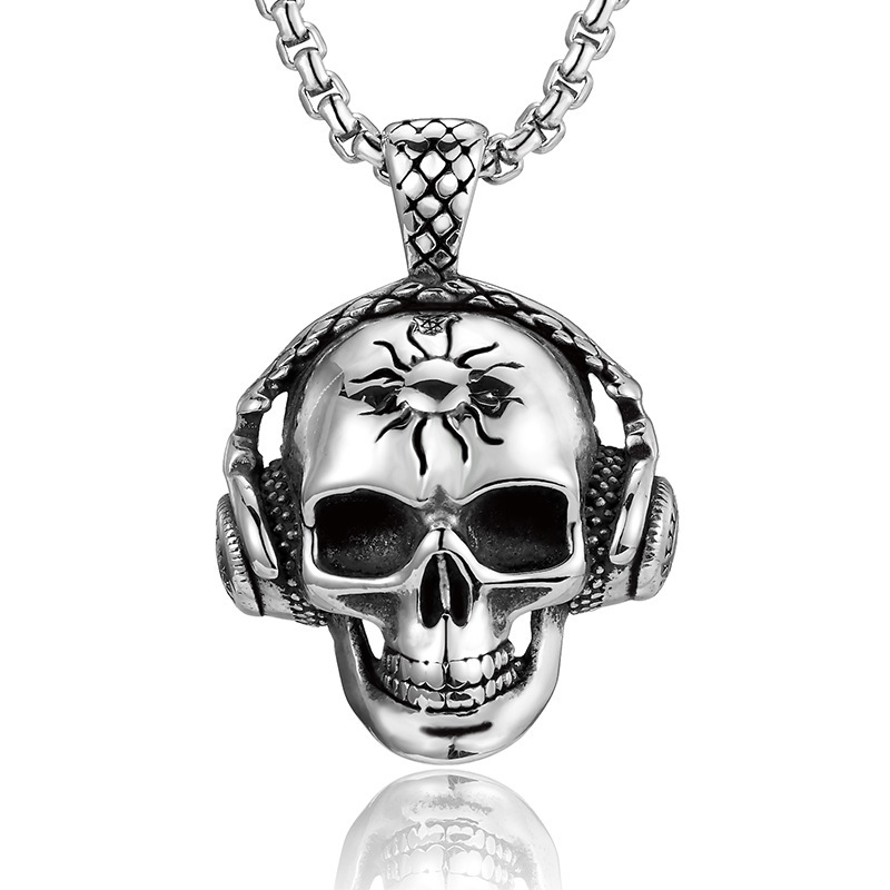 Hip-Hop Rock Street Music Wearing Headphones Sun Skull Necklace Trendy Men's Personalized Titanium Steel Retro Pendant Jewelry