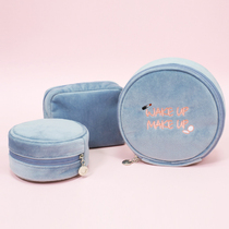 Japan iplaybox sweet velvet portable cosmetic bag small portable sanitary cotton bag net red ins lipstick envelope