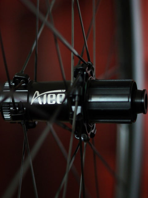 AIEO brand wheel set carbon wheel set melon wheel set ratchet disc brake rim brake ultra-light road carbon fiber wheel set