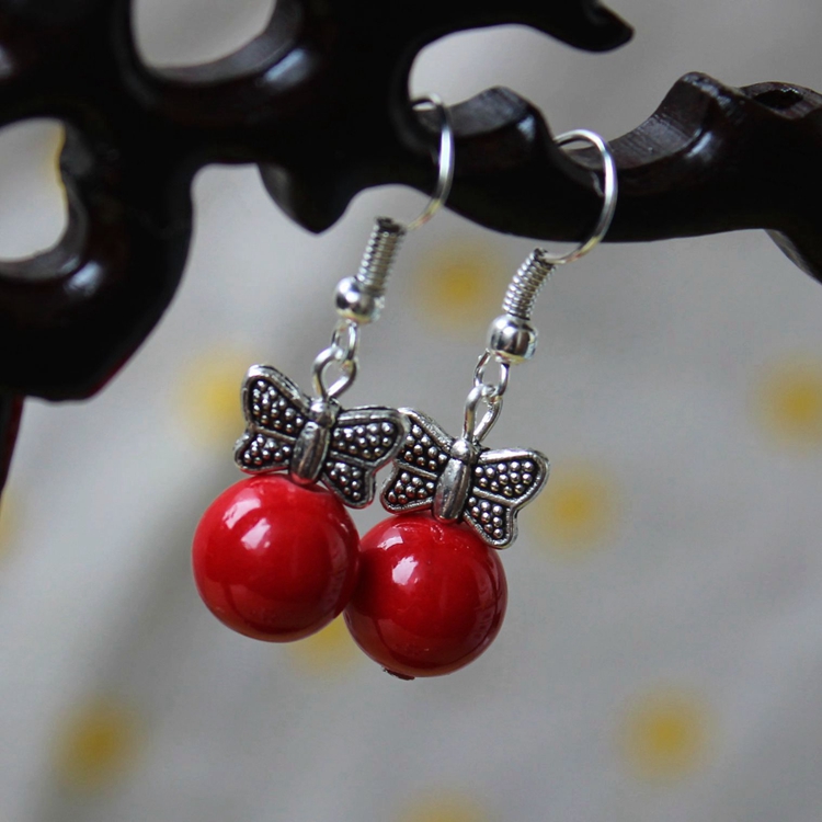 Handmade special jewelry retro Tibetan silver butterfly earrings Yunnan ethnic style original beautiful decorative earrings female R137