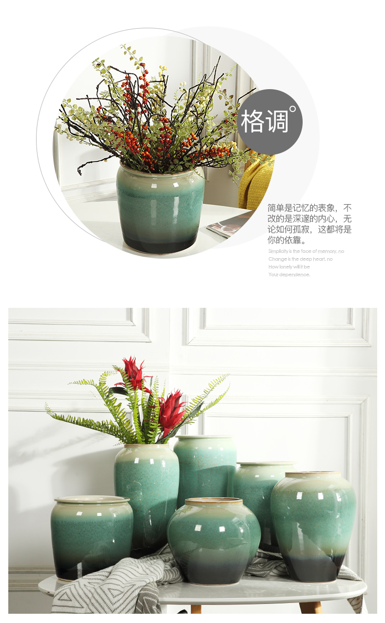 Jingdezhen ceramic vase of large modern European sitting room hotel villa, dried flowers, flower arrangement, adornment is placed