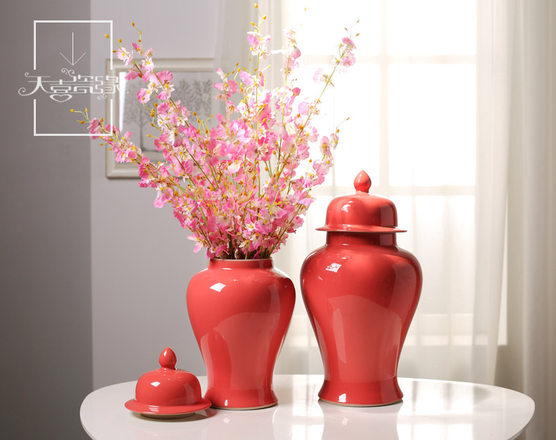 The New Chinese jingdezhen ceramics with cover storage tank sitting room between household adornment handicraft soft outfit example furnishing articles