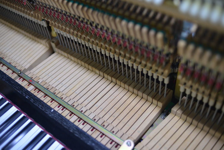 Nhật Bản nhập khẩu đàn piano Yamaha U30A đã qua sử dụng. đàn piano rẻ nhất