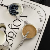 Легкая роскошная рвота с костяным диском домик керамический вкус диск маленькое блюдо с высоким содержанием медведей медведей пельмены соус диск