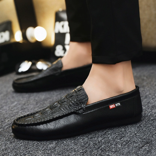 Мальчики для ботинки туфли Doudou Shoes Мужская ленивая обувь кожаная поверхность новая водонепроницаемая 2025 Новая летняя повседневная обувь