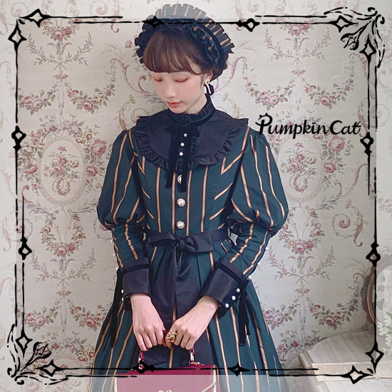 Pumpkin Cat Elegant Charlotte Strip Dress Lolita
