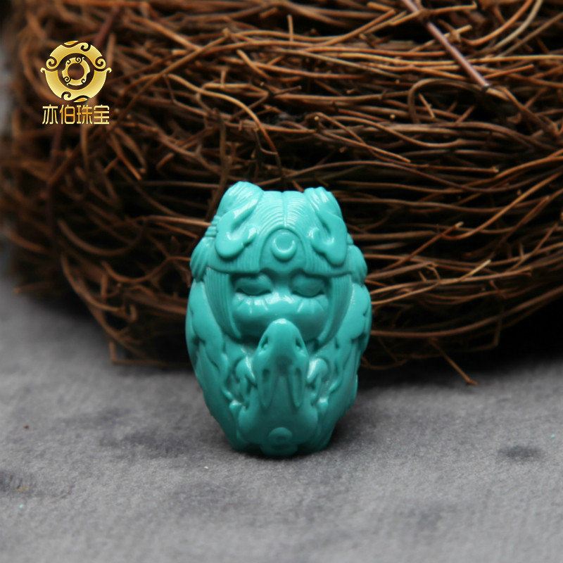 Yibo original natural raw ore turquoise original design jade jelly material Chang'e beauty cute cute pet pendant