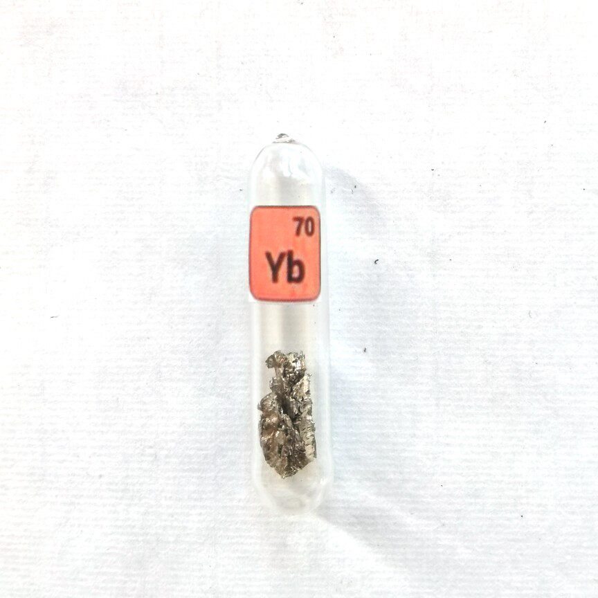 有色金属镱 Yb元素 单质玻璃封装收藏摆件教具工艺品