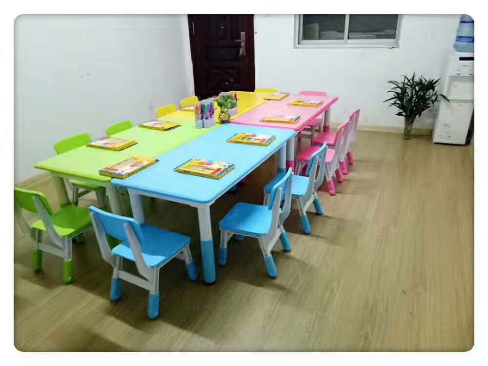 New Kindergarten Thick Plastic Table Chair Chair Set Baby Learn to Eat Table Lifting Table