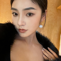 Boonee◆ Superior sensation and luxury drilling of stereo ball pendant twisted ring earrings with ear nails