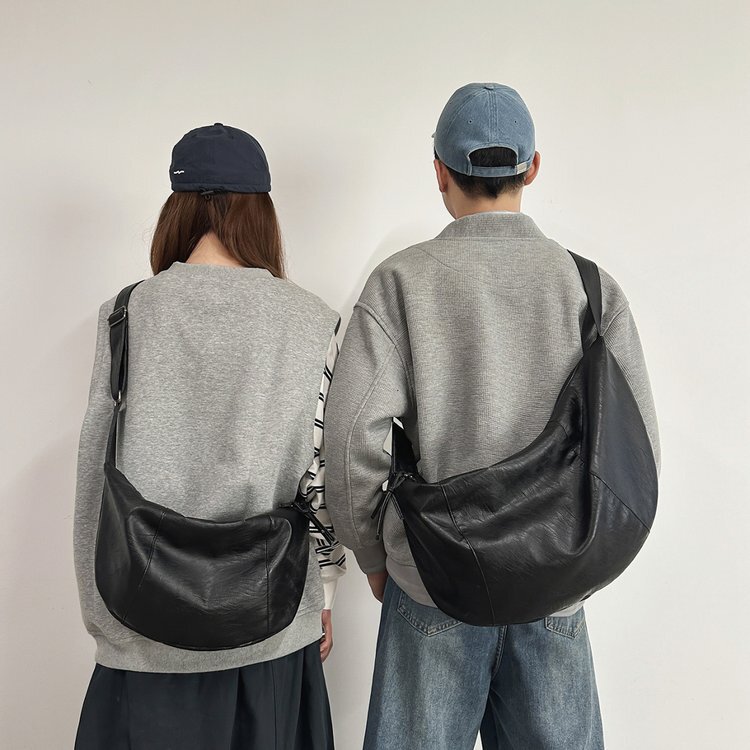 Autumn and Winter Simple Soft Leather Crossbody Bag Large Capacity Casual Work Clothing Shoulder Bag Men's Retro Style Korean Style Leather Shoulder Bag