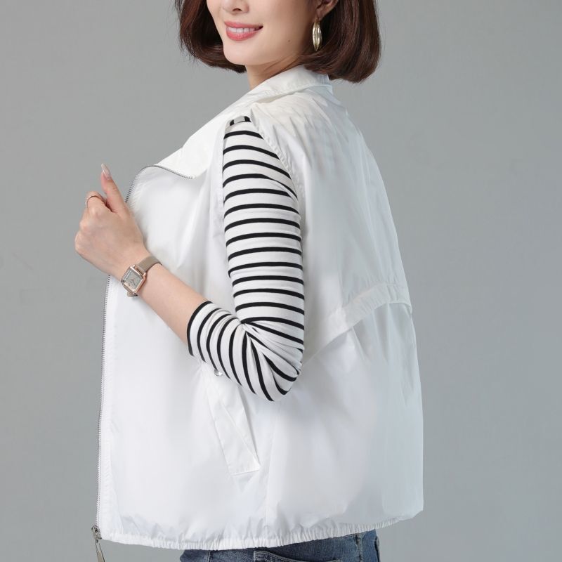 [with Breathable Mesh] Spring and Summer Short Vest for Middle-Aged Mothers, Casual and Stylish Outerwear Vest