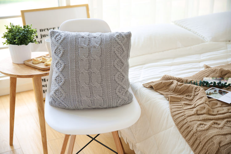 Phong cách Bắc Âu cashmere đan gối len đệm màu rắn sofa vuông gối cửa sổ gối không có lõi gối kèm chăn văn phòng