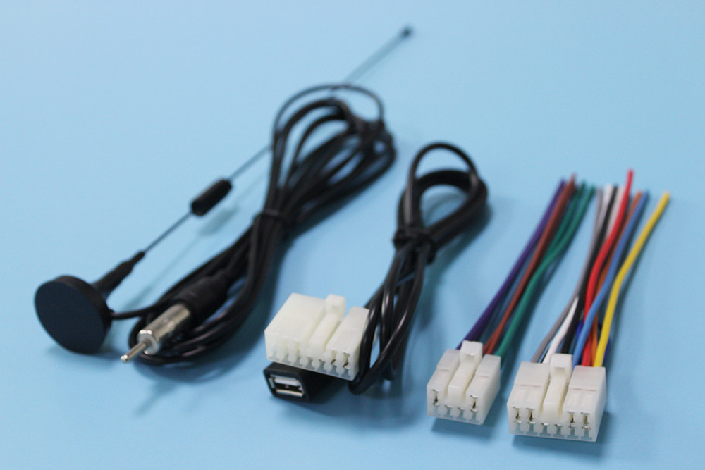 BYD F0F3 F6 G3 L3 L3 car CD tail antenna USB line conversion sound power horn line for home