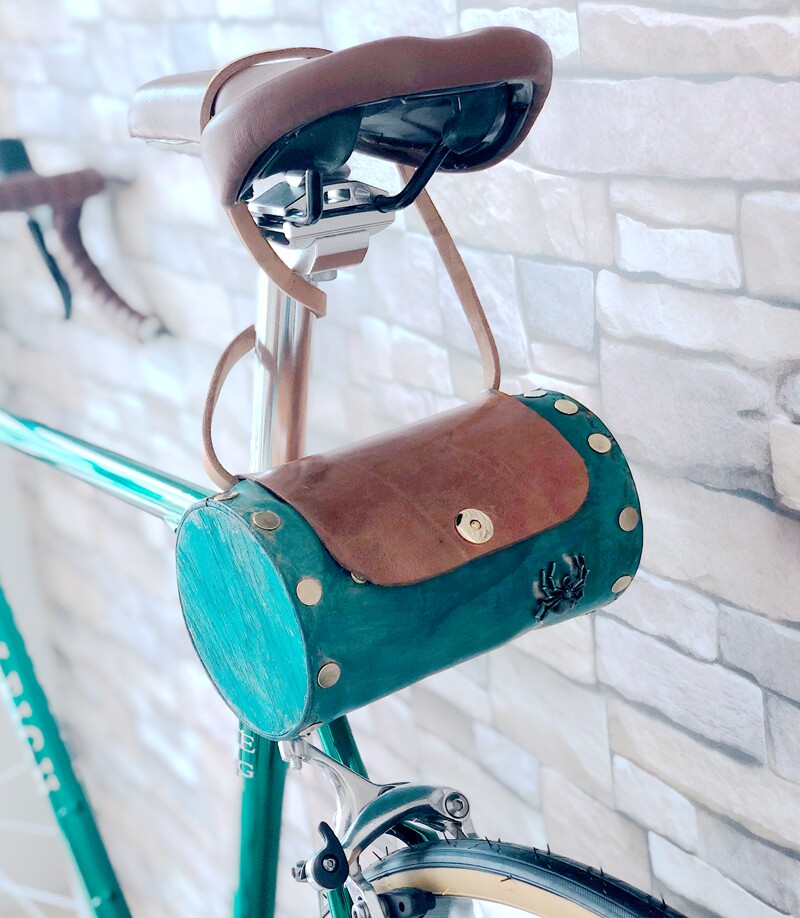 Retro bicycle bag top layer vegetable tanned leather handmade with solid wood small cloth car bag Brompton