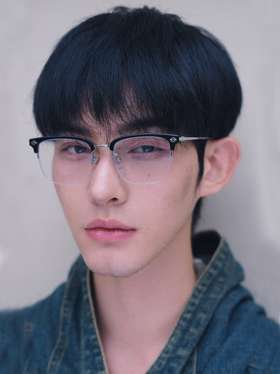Stylish and Cool Blue Light Blocking Half-Frame Glasses for Men, Trendy High-End Japanese-Style Decorative Browline Frames, Suitable for Prescription Lenses