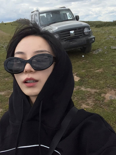 European and American retro oval high cheekbone sunglasses for women with small face, ins style internet celebrity anti-UV sunglasses