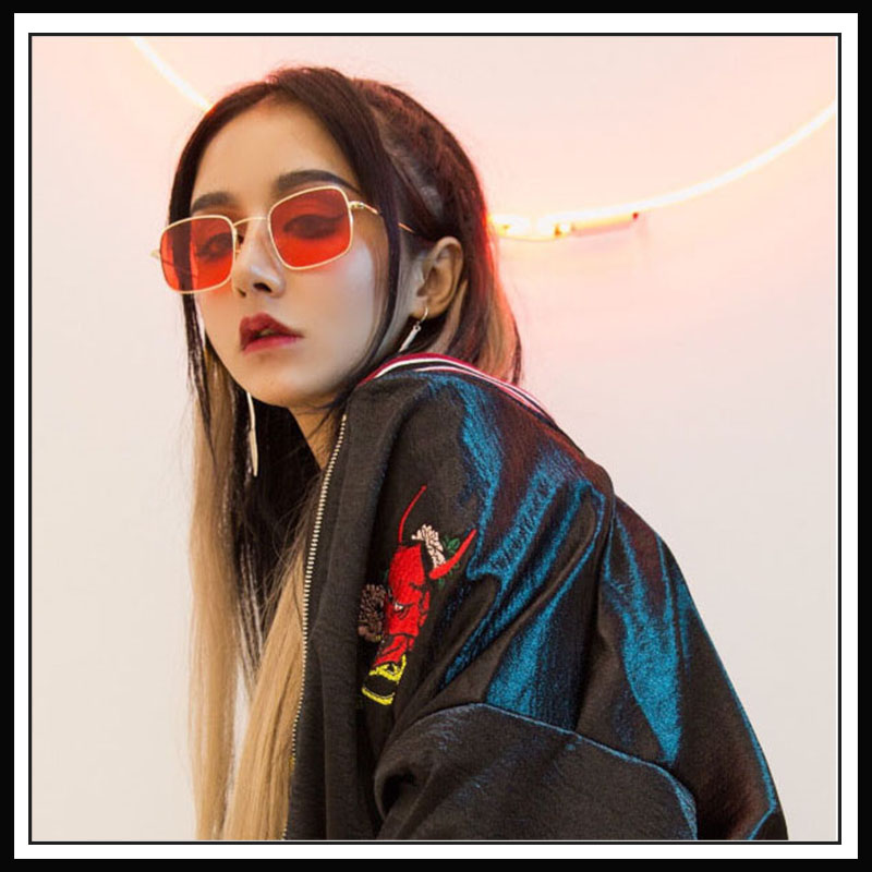ins retro fuku european and American original Cebu transparent red female tide sunglasses mesh red square small face sunglasses hip hop glasses