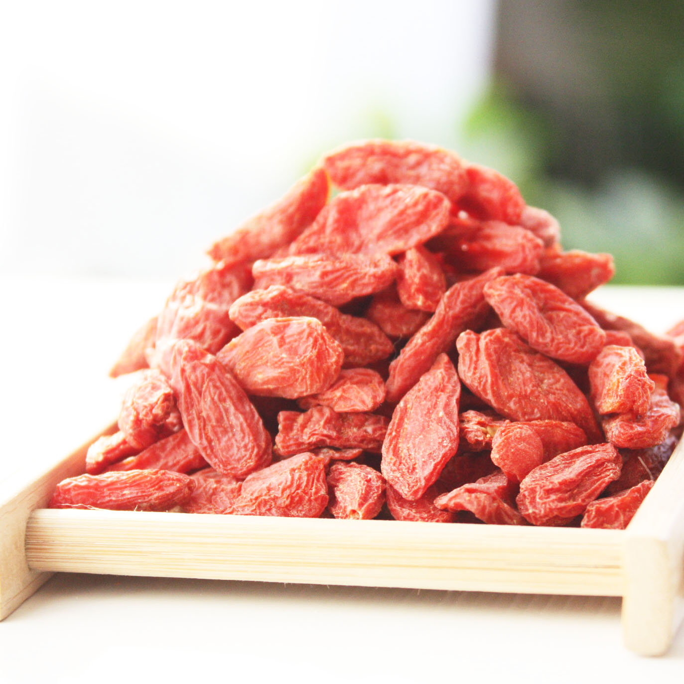 Ningxia special production farmhouse natural large Chinese wolfberry stubble new fresh red medlar small packaging medlar