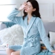 Váy ngủ phụ nữ mùa đông vải nỉ dày mùa xuân và mùa thu dịch vụ tại nhà đồ ngủ pijama váy ngủ dễ thương áo choàng tắm dài tay phiên bản Hàn Quốc - Night Robe