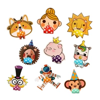 День рождения декоративный макет реквизит Dragon Party, чтобы помочь Xing Cartoon Creses