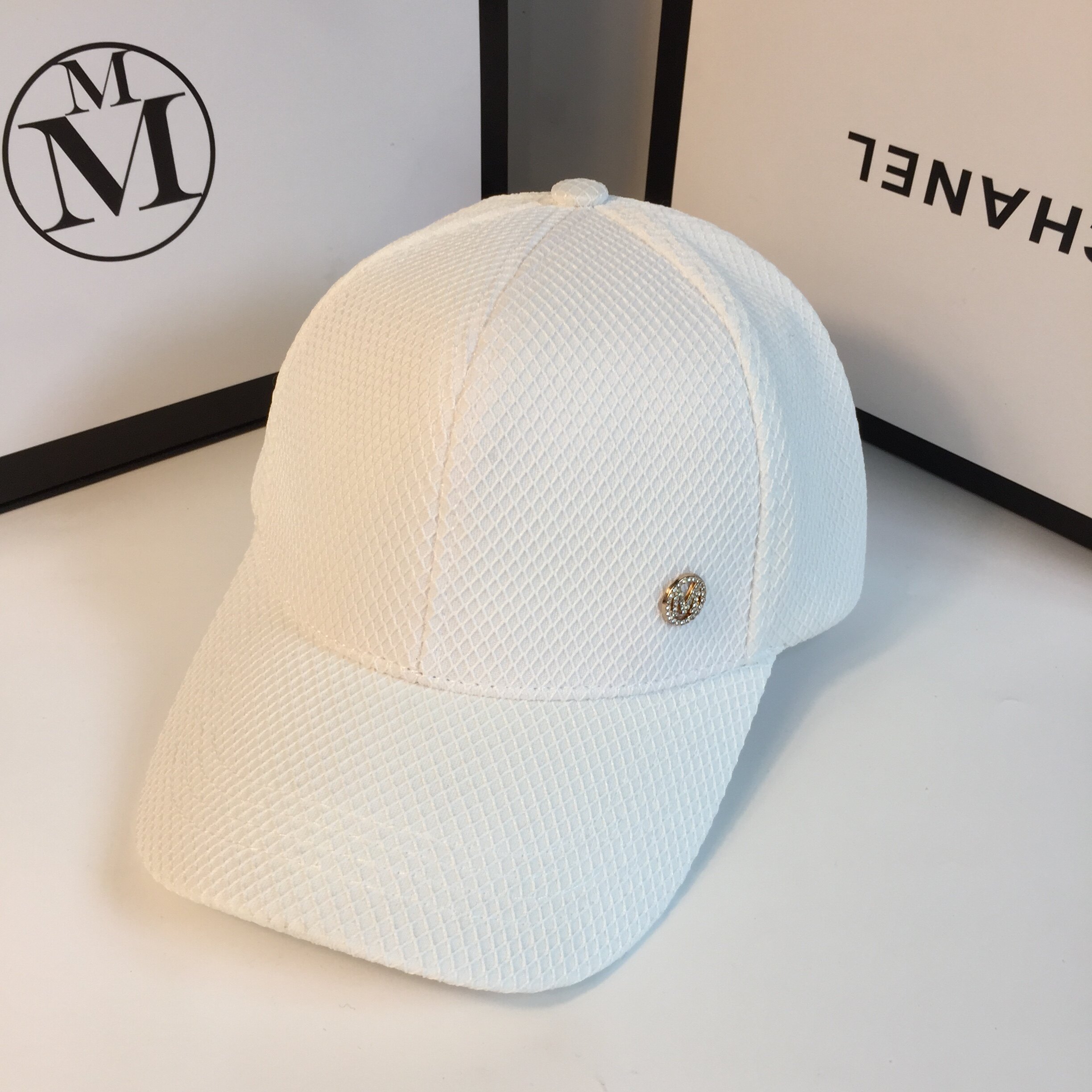 2022 Summer new hat children 100 hitch sunscreen sunbeds Breathable Grid Fashion Duck Tongue Cap Sun Hat