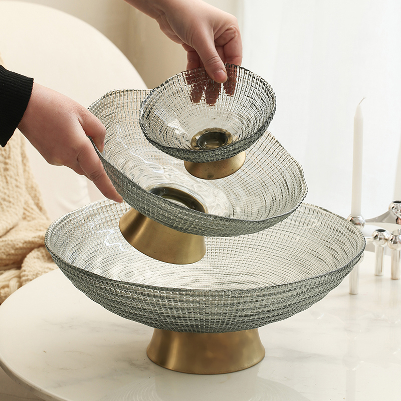 Light luxury wind fruit plate tea table glass dried fruit snack storage tray net red home living room light luxury style simple and modern