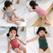 . Girlvests thiết lập mùa hè 4 bé gái 5 sling siêu quần short 3 tuổi rạch hai bộ 6 chút bên ngoài cô gái.