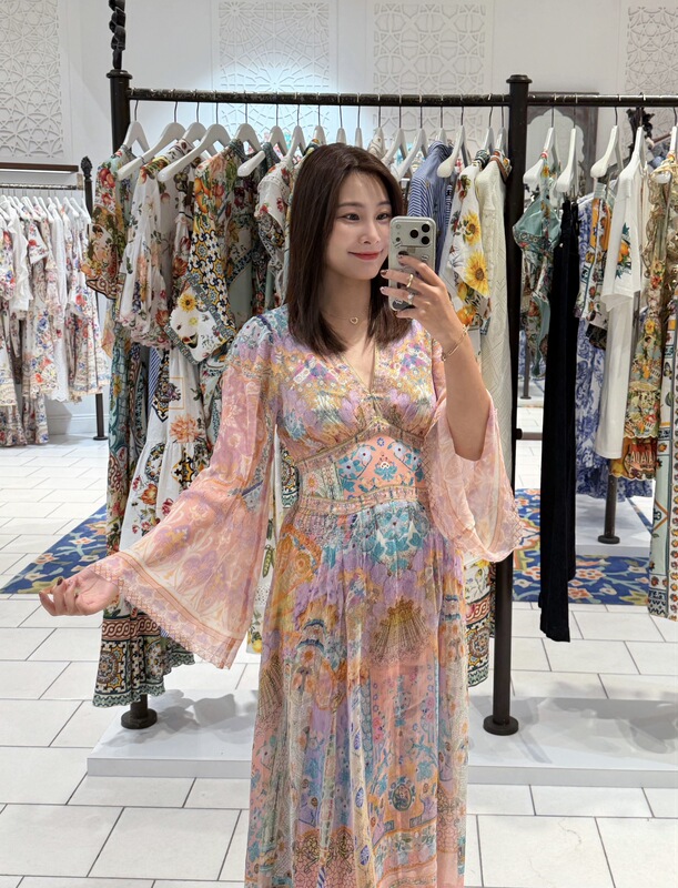2026 New Resort Style Australian Bohemian Pink Printed V Neck Bell Sleeve Waist Long Dress
