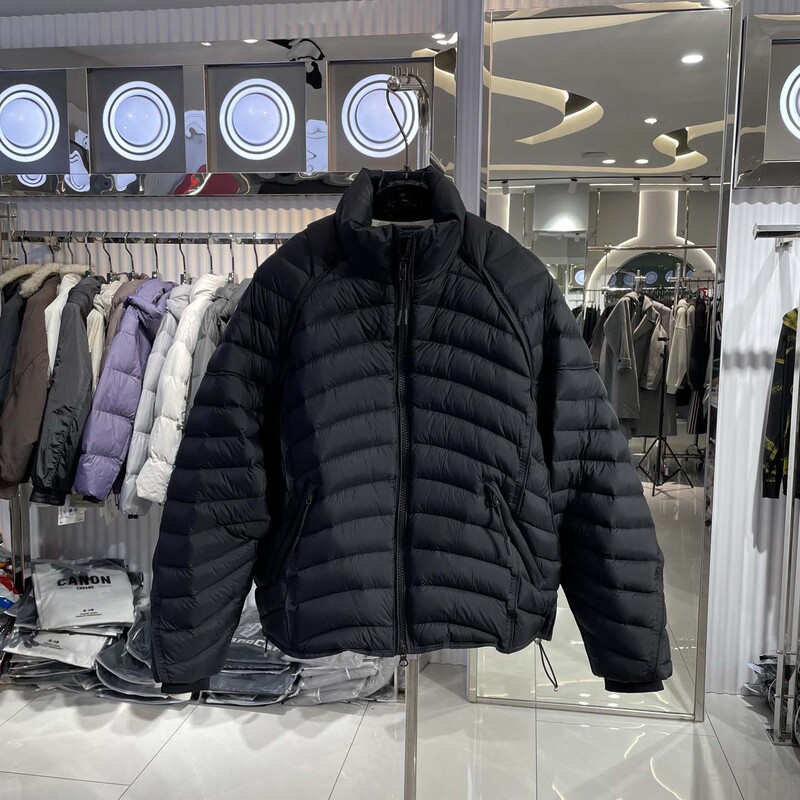 Men's down Jacket with Detachable Sleeves, Japanese Style, Loose Fit, Couple's Winter Lightweight and Warm Coat