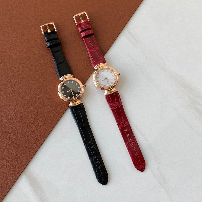 Rose Gold Women's Diamond Watch with Crocodile Leather Strap Rose Gold Women's Diamond Watch with Crocodile Leather Strap