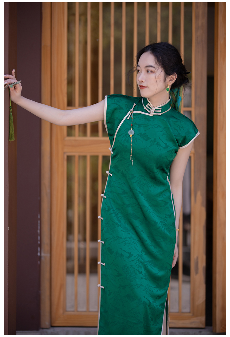 Qianlijiangshan New Chinese Retro High-end Atmosphere Girls Ancient Cheongsam - กี่เพ้า - เส้นใยสังเคราะห์ สีเขียว