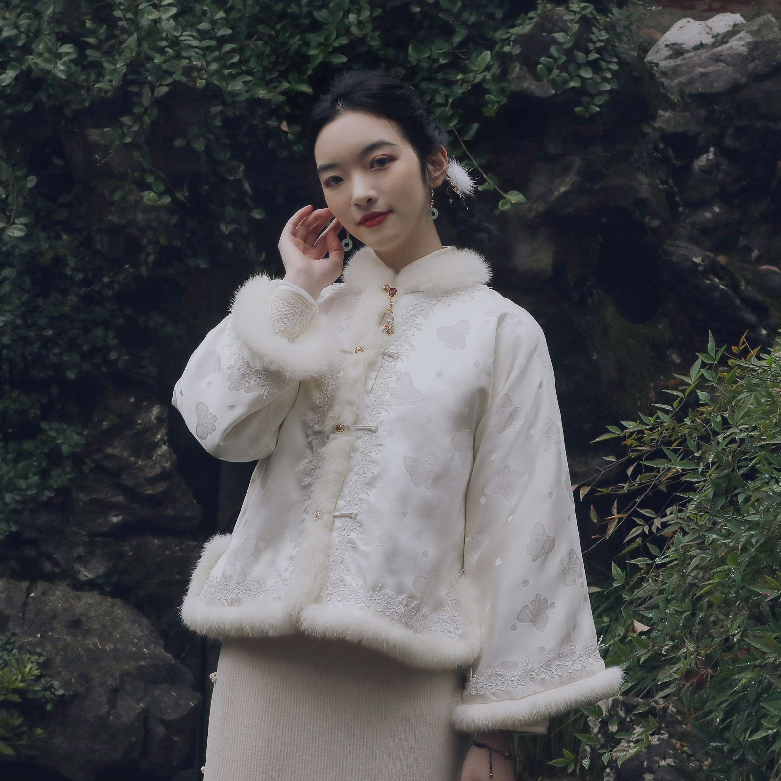 Jade suede Snow armchair New Chinese laminated jacket quilted jacket half-body qipao for overstretched large sleeve retro jacket woman 100 lap-Taobao