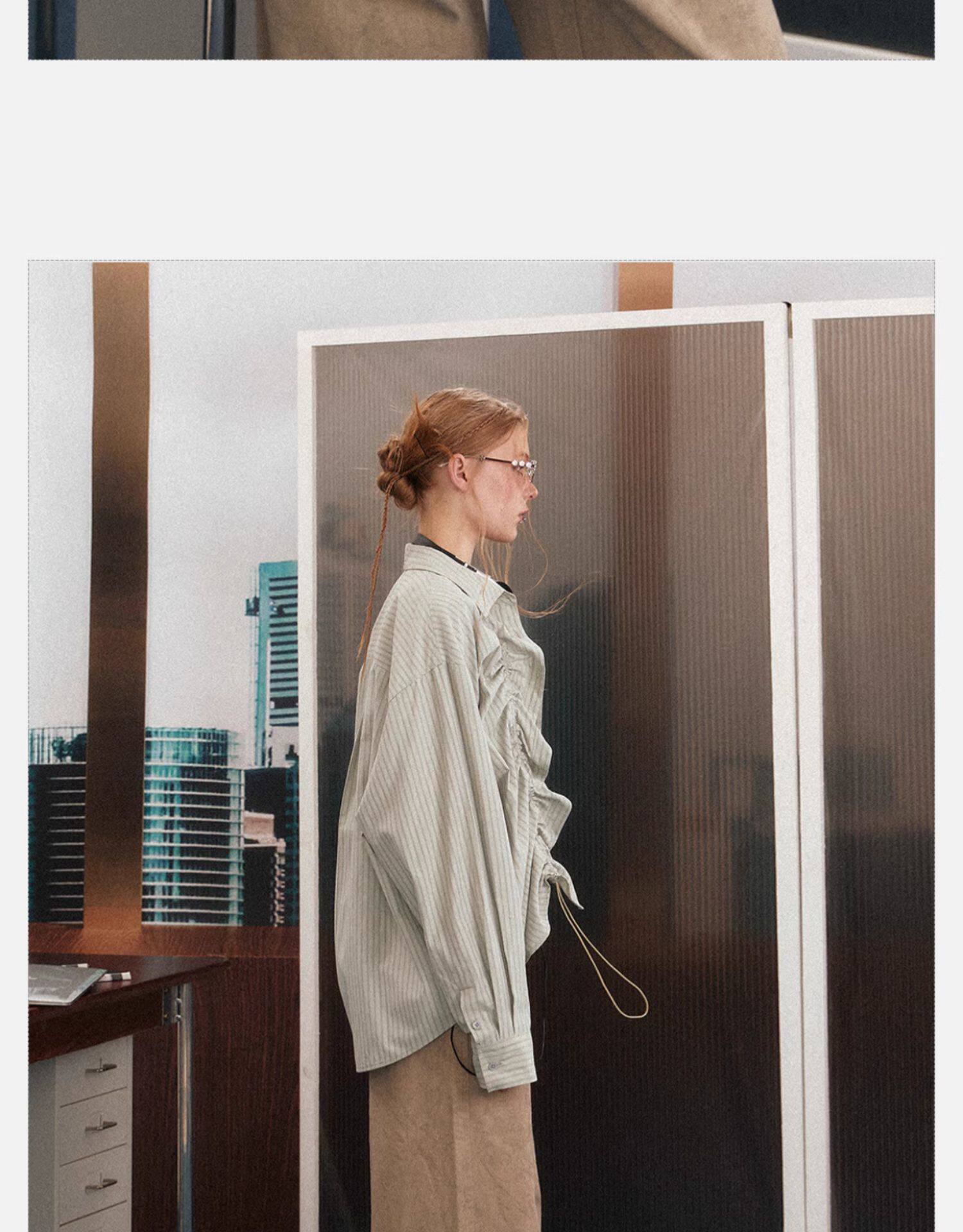 EZEK рубашка женские модели 2025 новый взрыв моделей Ранняя весна уникальный супер хороший смотреть куртка темперамент полоса накладки пальто женщина 