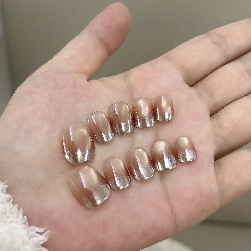 2026 New Super Trendy High-End Gradient Magic Mirror Powder Cat Eye Ultra-Short Press-On Nails Old Money Style Student Party