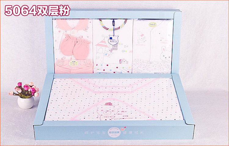 Coffret cadeau pour bébé - Vêtements + Accessoires - Ref 1977739 Image 12