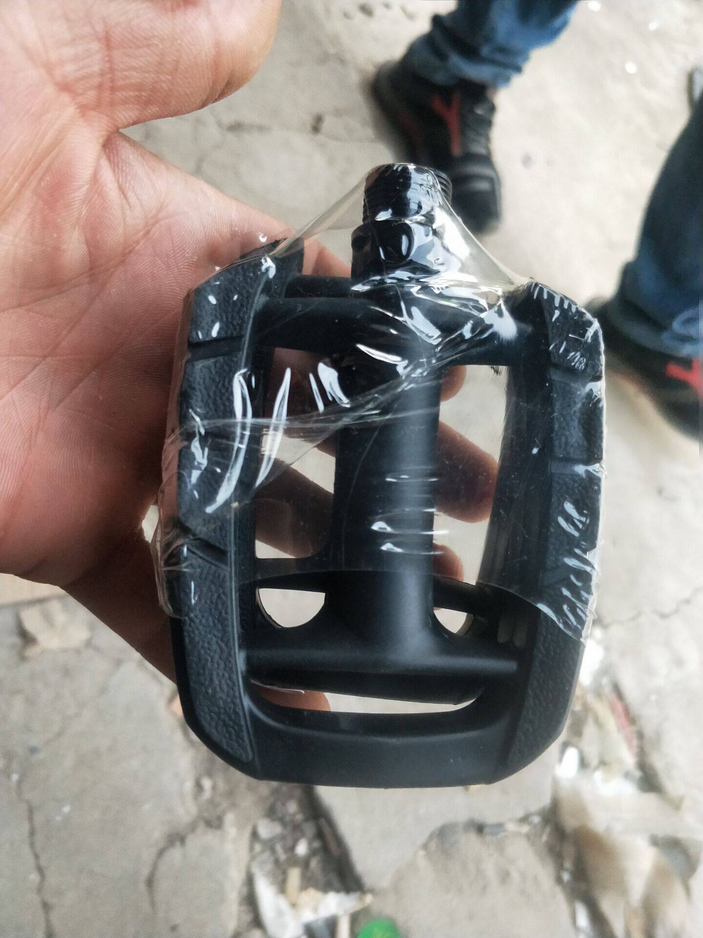 Weiwan production VP hongguang anti-slip nylon plastic foot steel bead pedal foot anti-slip light car climber